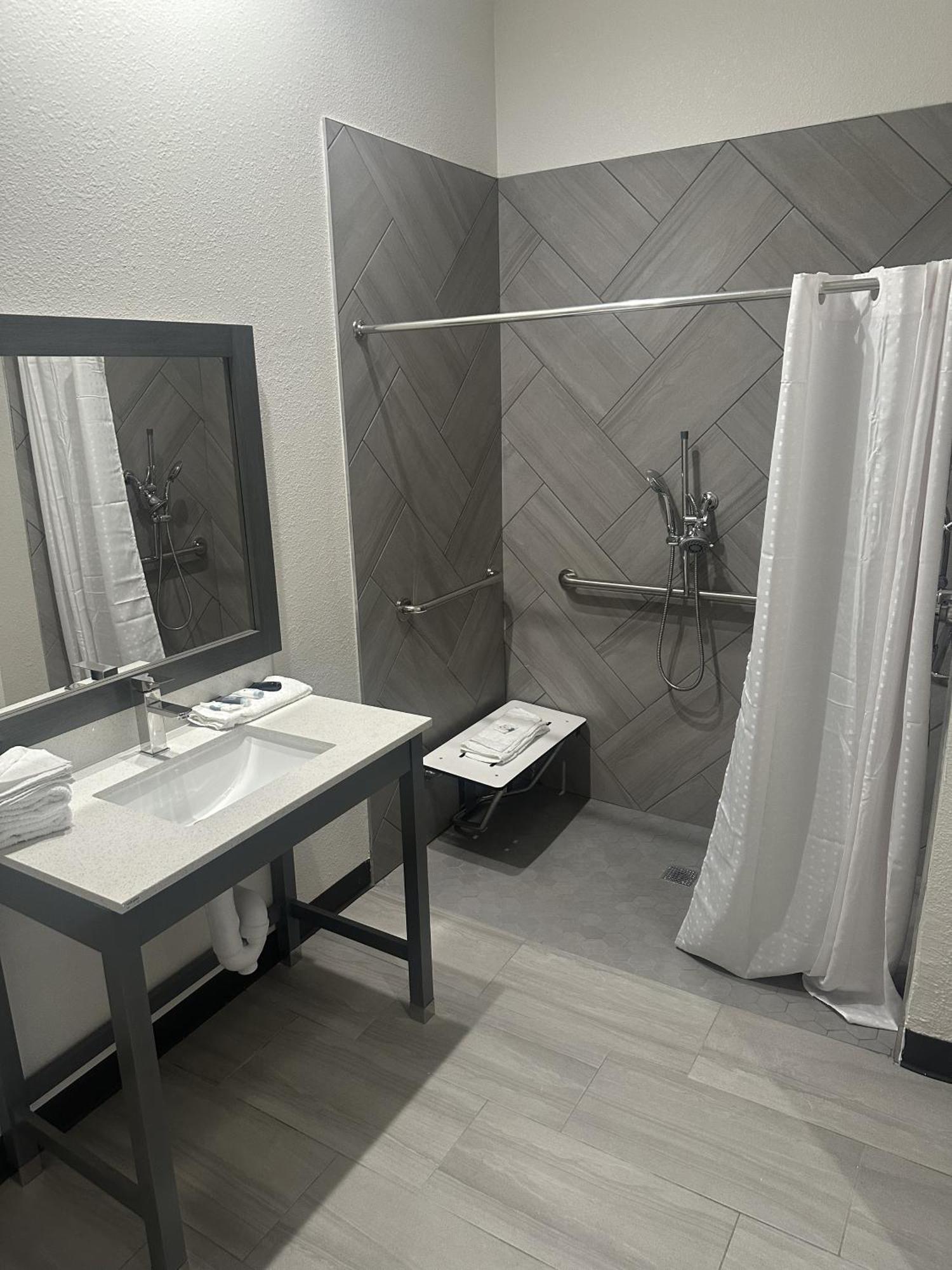 M&M Inn And Suites Fort Worth Ngoại thất bức ảnh
