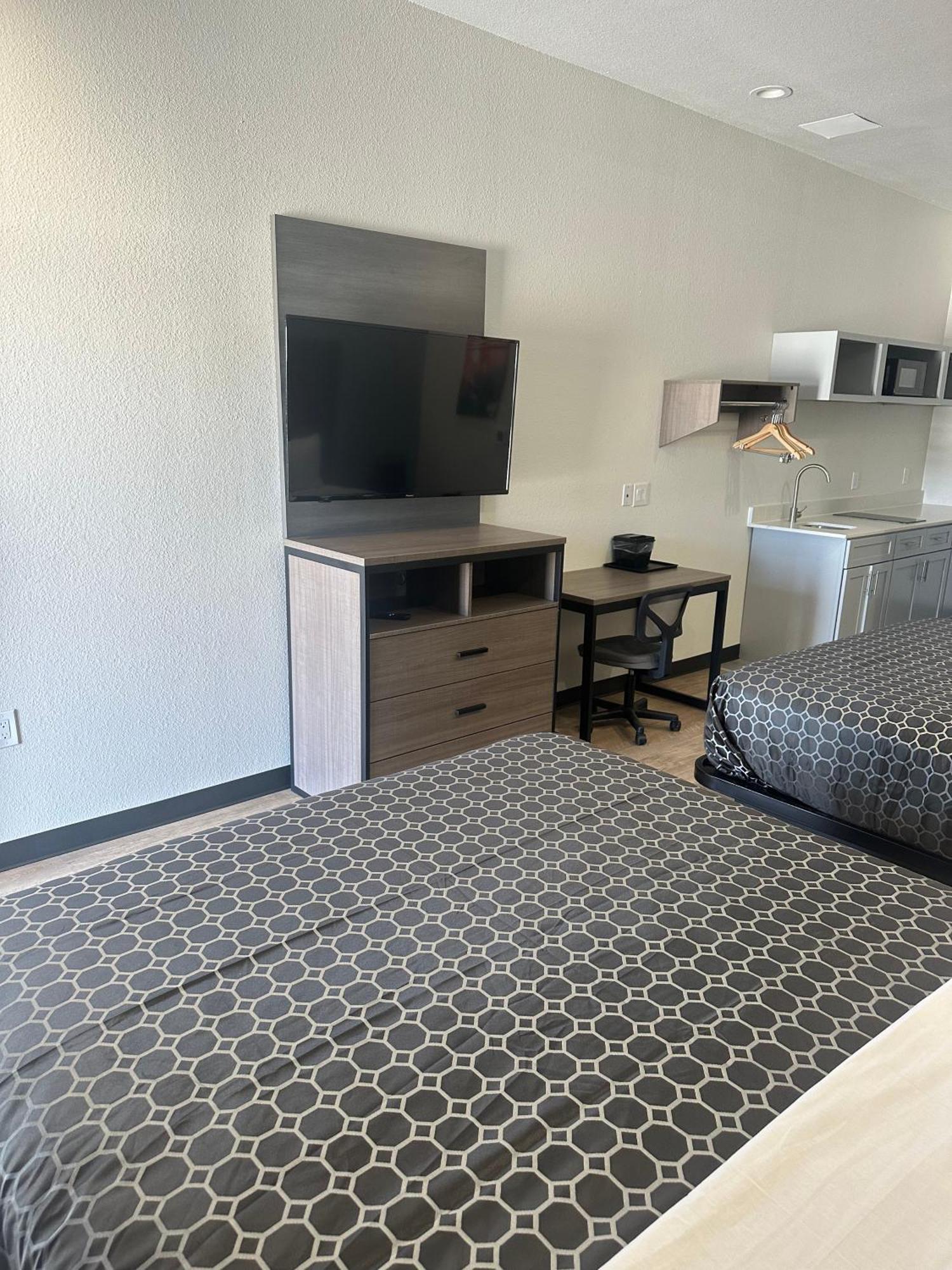 M&M Inn And Suites Fort Worth Ngoại thất bức ảnh